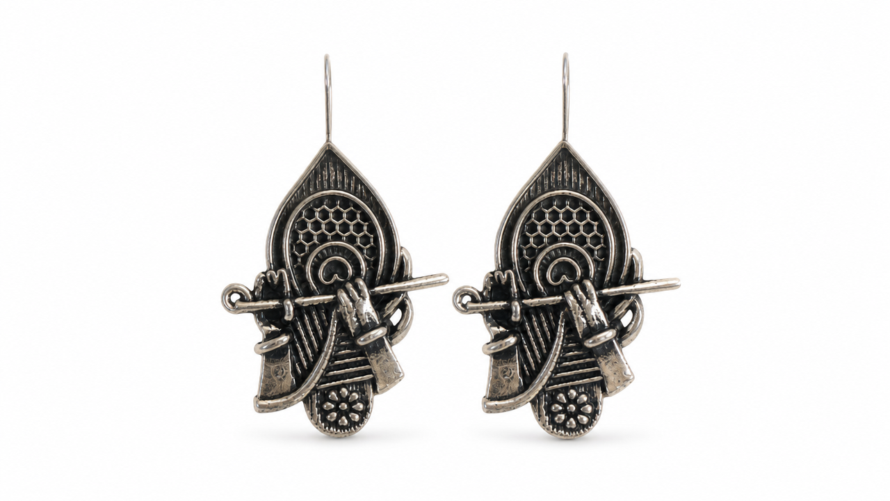 Flute and Folk Drop in Oxidized silver product image